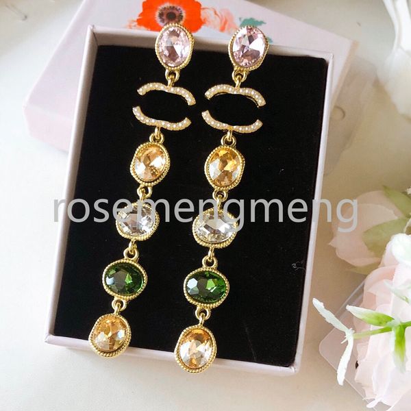 Boucles d'oreilles haut de gamme Brand de gouttes d'oreilles longues Designers à double lettres à la mode adorent les cadeaux colorés en cristal en groucs plaquées en or