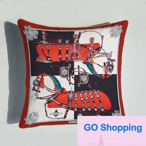 Haut de gamme de style européen léger luxe velours rouge duplex impression oreiller coussin canapé dossier coussin modèle chambre décoration soutien lombaire oreiller