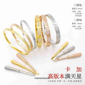 Brazaletes de joyería de alta gama para la pulsera de cielo completo de Carter Womens V-Gold Titanium Steel Bracelet 24k Gold Original 1: 1 con logotipo y caja reales