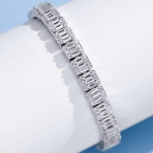 Escalera de joyería de alta gama Pulsera de diamantes de imitación con incrustaciones de empalme de diamantes cuadrados y redondos Pulsera Ins de alta resistencia chapada en oro de plata 925 súper brillante