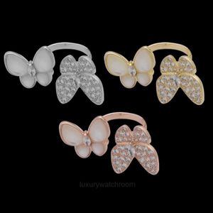 Bijoux haut de gamme Anneaux de bijoux pour Vancleff pour femmes en acier titane bijoux en or asiatique double papillon blanc coque blanche avec anneau d'ouverture de diamant femmes Fritillaria Ring Original