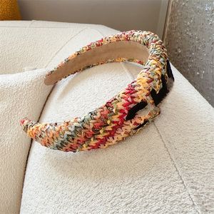 Lettre haut de gamme Raffia Bandeau d'été Summer à haut niveau à poil à bord en épingle haut crâne haut bandeau de tête de cheveux cassé les cheveux lavage de cheveux pour femmes