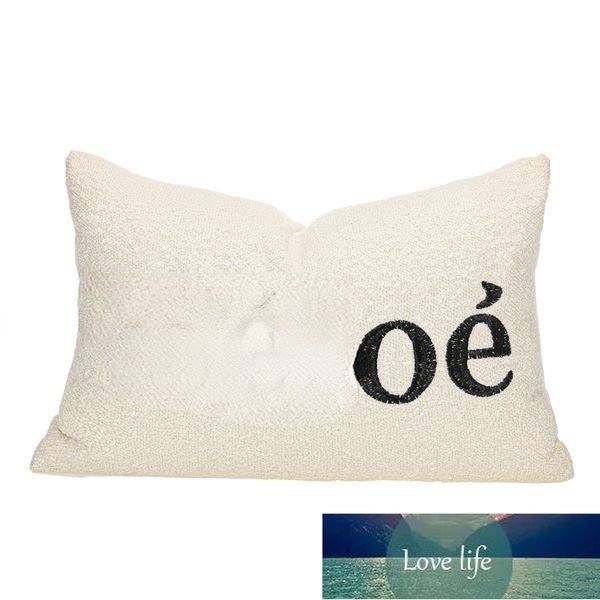 Oreiller de canapé noir et blanc de style français léger haut de gamme, salon, chambre à coucher, oreillers de baie vitrée, coussin de chambres modèles, coussin de lit de petit déjeuner de style crème