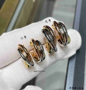 High-end luxe Carrtier Earring Drie in één drie kleuren gladde oorbellen 925 pure zilveren naald scheiding electroplating v gold plating dikke hoogwaardige