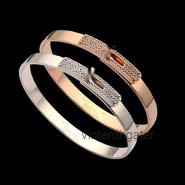 High-end luxe H Home Bangle H Letter Rotary Buckle Semi Diamond Bracelet Yajin Dames diamantarmband