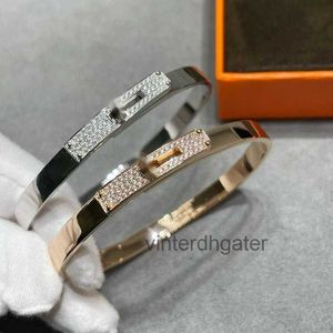 Bracelet de diamant complet de luxe haut de gamme