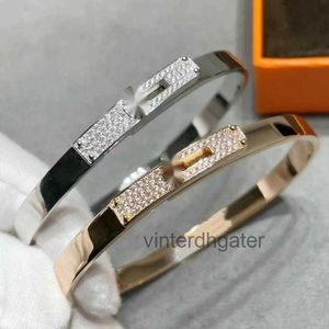 Luxury haut de gamme H bracelet à domicile Version haute version V Golden Kelly Pig Nez Bracelet Diamond pour femmes 18k Luxe Luxur