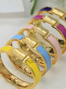 Luxury haut de gamme H Brangle de maison Nouveau bracelet en émail mode classique Luxury Luxury Rose Gold Lock Buckle pour hommes et femmes