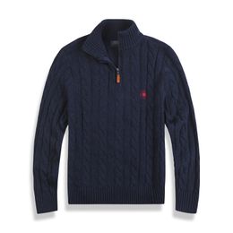Suéter de diseñador de polo para hombres de alta gama con la marca de aislamiento de cuello alto grueso con cremallera.
