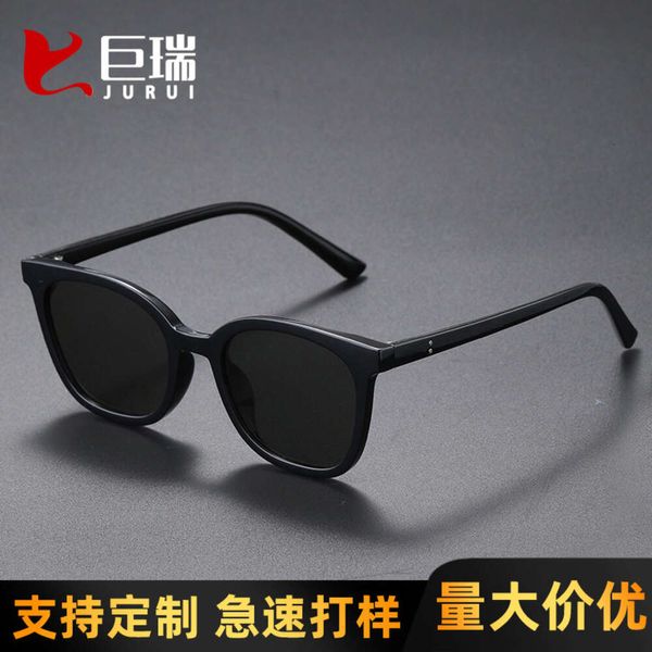 Les lunettes de soleil en nylon avancées en nylon avancées de nouveaux sports extérieurs