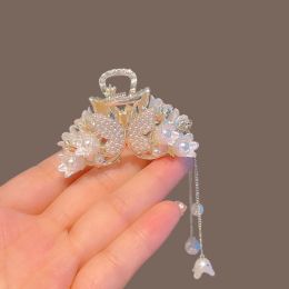 High-end Pearl Butterfly Bell Orchid Tassel Clip Back of the Head Middelgrote half-Tie Hair Clip Mori Fairy Hair Accessoires