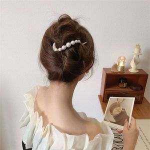 Clip de perlas de alta gama, clip de 8 líneas de verano de Corea del Sur con hebilla de rana, popular en Internet, accesorio de cabello moderno para mujeres en fotografía callejera