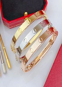 Tournevis haut de gamme bracelet bracelet de mode Men039s et femmes 039s bracelet en argent 18k Gift Gift 316L ST334704