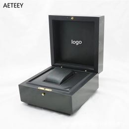 Caja de embalaje de reloj automático de alta gama personalizada de madera maciza, caja de almacenamiento con tapa brillante de madera, pantalla de almacenamiento 240119