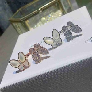 Haut de gamme de créateurs de marque Vancefe pour femmes Butterfly Diamond White Fritillaria Ring S925 STERLING Silver Womens Ring Simple Senior Brand Logo Designer Jewelry