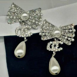 Boucles d'oreilles à aiguille en argent 925 pour femmes, haut de gamme, marque de styliste, Double lettre, nœud géométrique, perle, cristal, strass, bijoux de mariage
