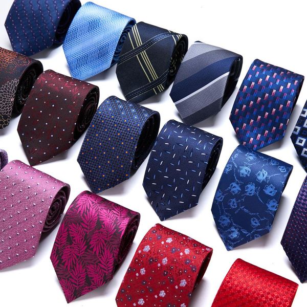 Corbata de marca de colores mezclados de alta calidad, corbata rosa a rayas, venta al por mayor, corbata de seda clásica de 7,5 Cm, accesorios de traje rojo para hombres, negocios