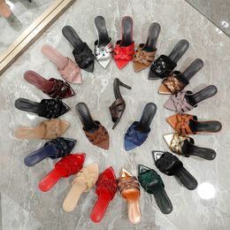 Sandales à talons hauts Mules en cuir lisse Stiletto bout pointu pantoufles haut de gamme en cuir de vachette matériel Designer femmes chaussures