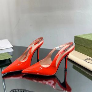 Chaussures à talons hauts pour femmes, chaussures rouges élégantes pointues, laquées en cuir de luxe, talons de styliste décontractés avec chaîne en métal, sandales décoratives