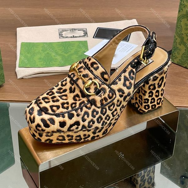Chaussures habillées designers Sandales pour femmes de qualité supérieure Cow Hide Fashion Léopard Print Classics Classics Backle Slingbacks 8,5 cm