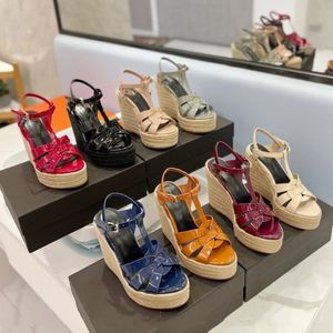 Damessandalen met hoge hakken klassiek lakleer rood platform licht touw geweven kruisriem vissersschoenen luxe designer Joker wedge comfortabele sandalen met doos