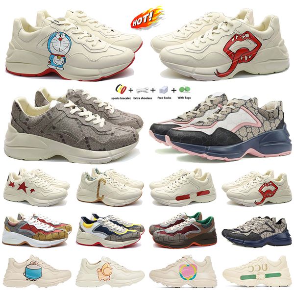 Diseñador Rhython Zapatillas para correr Hombres Mujeres GG Sneaker Lip Deportes Suela gruesa Hombres Mujeres Letras de dibujos animados Grueso Soleg Familia Beige Camel al aire libre Correr Zapato para caminar