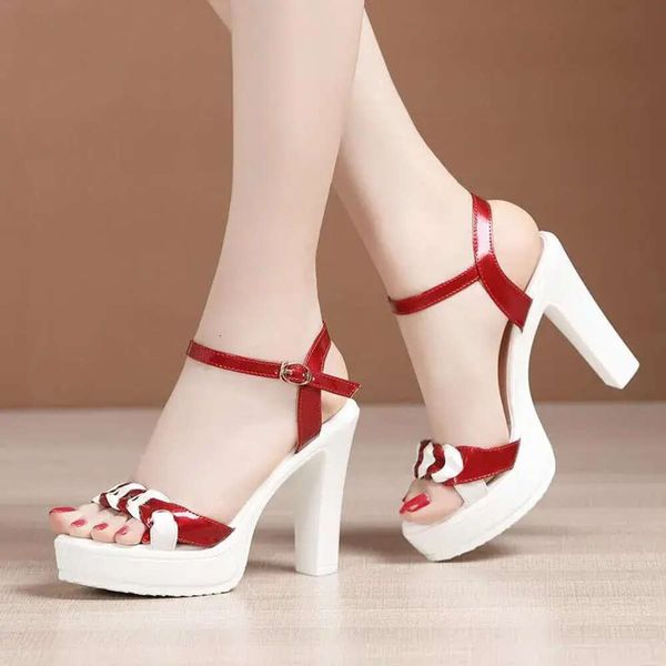 Talons hauts sandals femmes chaussures de mariage Summer Nice élégante plate-forme dames de bureau Sandalsgkm4 3f4a gkm4