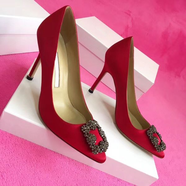 Chaussures à talons hauts Manolsss Party Mariage Mariée Femmes Dames Sandales Mode Sexy Robe Chaussures Pointu Toe Cuir Glitter y5pn #