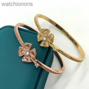 Hoog niveau originele Blgarry -ontwerper Bangels Lucky Clover Bracelet Vrouw 18K Rose Gold Red Bracelet Diamond Leaf Open met merk Logo