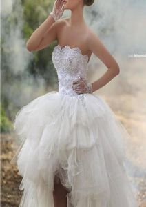 Robe de mariée basse haute robe de mariée sans bretelles en dentelle perlée applique gonfy tulle court avant long dos de mariée
