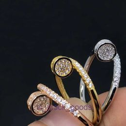 Hoge luxe designerring Carter vol sterren bezaaid met diamanten en spijkers, fine edition ring high-end en luxueus design Origineel 1to1 Met Echt Logo