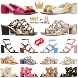 Beroemde designer sandalen dames zomer hoge hakken sandalen platform slipper zwart wit roze blauw wig sandels dia's dame partij club kantoor slipper Valentijn cadeau