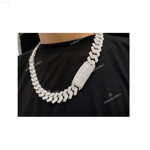 Hoog op aanvraag 20 mm Miami Cuban Link Moissanite Diamond Chain Necklace Iced Out Bling Charm te koop vanuit India