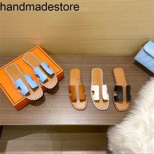 Hoge Orans Sandaal Echte Klassieke Versie Drag Stitching Platte Bodem Slippers voor Vrouwen in de Zomer Met Vierkante Neus Platte Hakken Vakantie