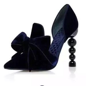 Pillage gratuit de perles 2019 Satitto Expédition pointues PEUILS Talons robes Chaussures Bowties Bowties Sweet Shoes Taille 35-44 888