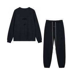 Ensemble de survêtement pour hommes haute performance avec t-shirt à manches longues et pantalon en polaire T-shirt à col roulé à la mode Pantalon de jogging Vêtements unisexes 23fw Sep 6