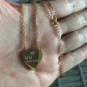 Hoge gepolijste meisjes originele merk hart grote platte G liefde hanger ketting 316L roestvrij staal goud Sier Rose vrouwen graveren bruiloft sieraden