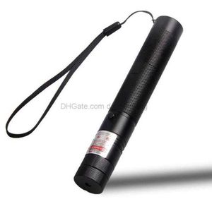 Lampe de poche à pointeur laser haute puissance 303 faisceaux de motifs de lumière verte strats Indicateur d'enseignement Stick Sight Pen Jouet pour chat Divertissement Instruction d'aventure en plein air