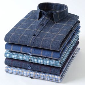 Haute qualité 100% pur coton hommes flanelle chemise à carreaux à manches longues coupe régulière hommes poche chemise décontractée chemise sociale S-4XL 240314