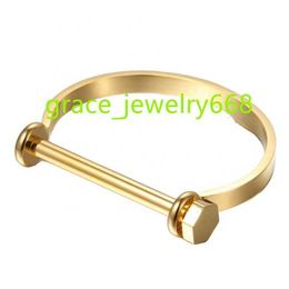Bijoux en acier inoxydable plaqué or 18 carats de haute qualité, bracelet en forme de D, manchette à manille, B8715