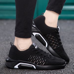 Hoge kwaliteit 2021 Nieuwste aankomst voor mannen Womens Sport Running Schoenen Mode Zwart Wit Ademende Agenten Outdoor Sneakers Maat 39-44 WY10-1703