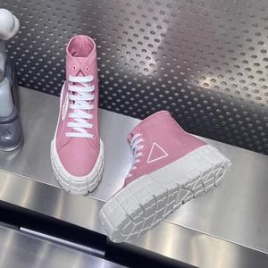 Hoge kwaliteit 2024 nieuwe driehoekige veterplatform biscuit hoge schoenen dames canvas sport casual schoenen verhogen biscuit schoenen