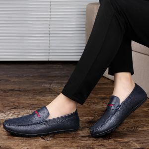 4169 Muisseaux en cuir authentiques de haute qualité Mocasins Outdoor Slip on Men Business Shoe Comfort Flats Male Chaussures de conduite