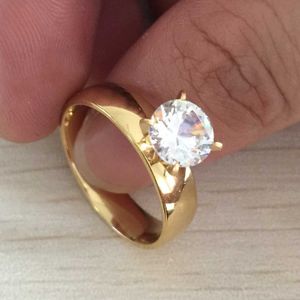 Hoge kwaliteit 8mm 18k vergulde grote zirkoon CZ diamanten ringen bruiloft band roestvrij staalliefhebbers ring voor vrouwen