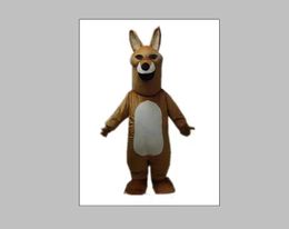 Hoge kwaliteit een bruine kangoeroe -mascotte kostuum met zwarte ogen voor volwassenen om te dragen