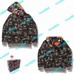 Monos de alta calidad Sudaderas con capucha para hombres Sudaderas Cabeza de mono de tiburón japonés Camo luminoso Estrella galaxia Puntos Hombres y mujeres parejas con el mismo7OUB