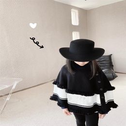 Haute qualité automne hiver doux enfants filles tricoté pull Capes Poncho Crochet manches chauve-souris gris noir couleur enfant en bas âge bébé Jack239l