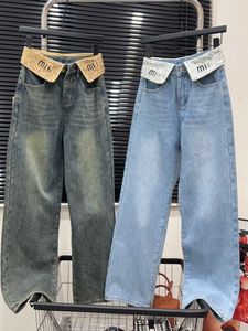 Jeans pour femmes d'automne de haute qualité fashiona lettre de brosse à dents rose pantalon en denim brodé pantalon de créateur femme en peluche pantalon en denim droit 2024