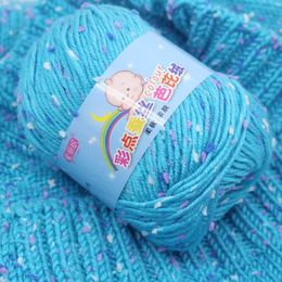 Fil de cachemire de coton bébé de haute qualité pour tricot à main au crochet Fil de laine peigné