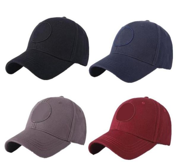 Caps de balle de haute qualité Sport Sport Baseball Caps Lettres Modèles broderie de golf Sun Sun Men Femmes Réglable Snapback Hats4624655